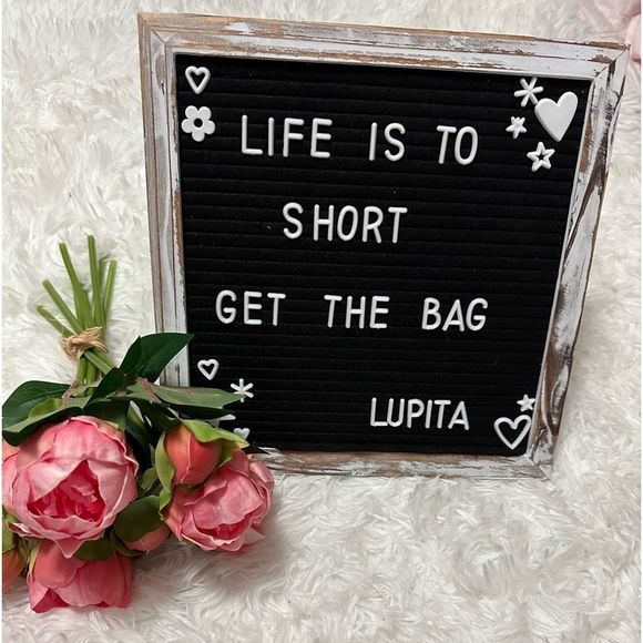 Coach camera bag hearts print from Valentine’s 2022 edition - Picture 2 of 16